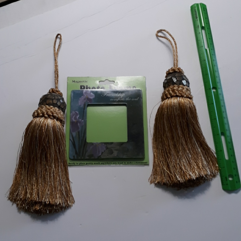 - Gold tassels and magnetic friendship picture holder for fridge